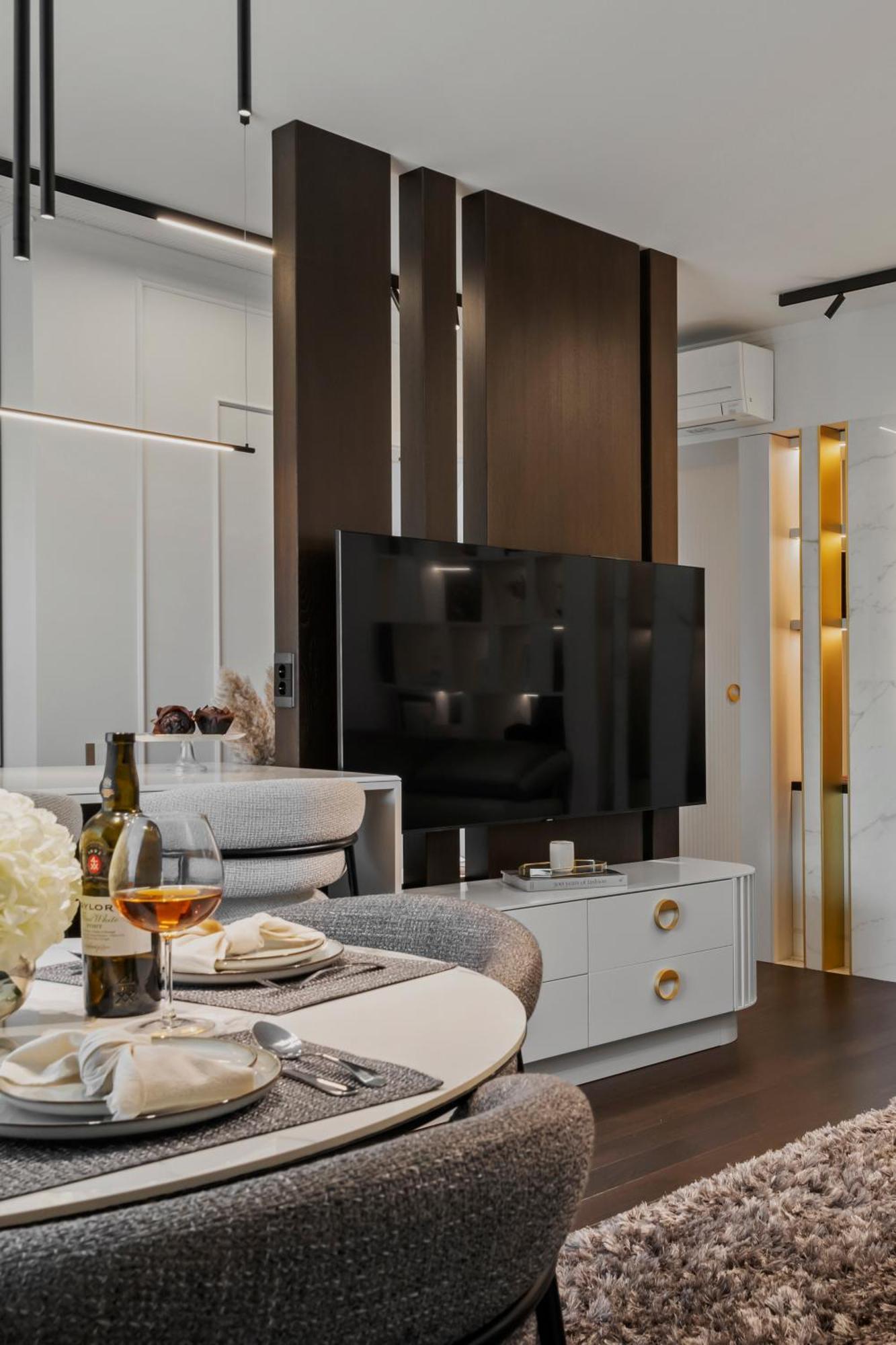 Mido Bird Luxury With Private Parking & Self Check-in Apartment *
