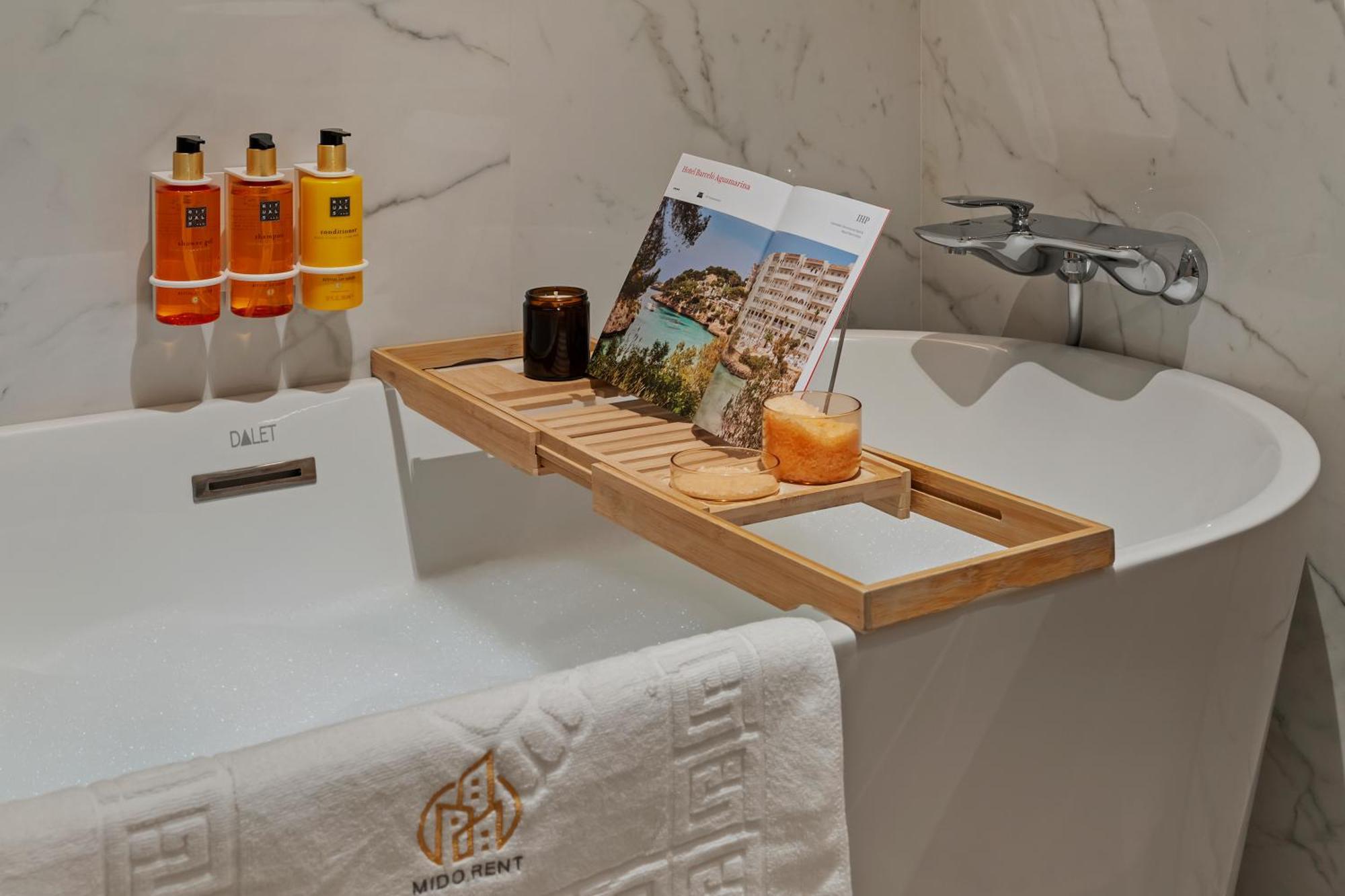 Apartment Mido Bird Luxury With Private Parking & Self Check-in *