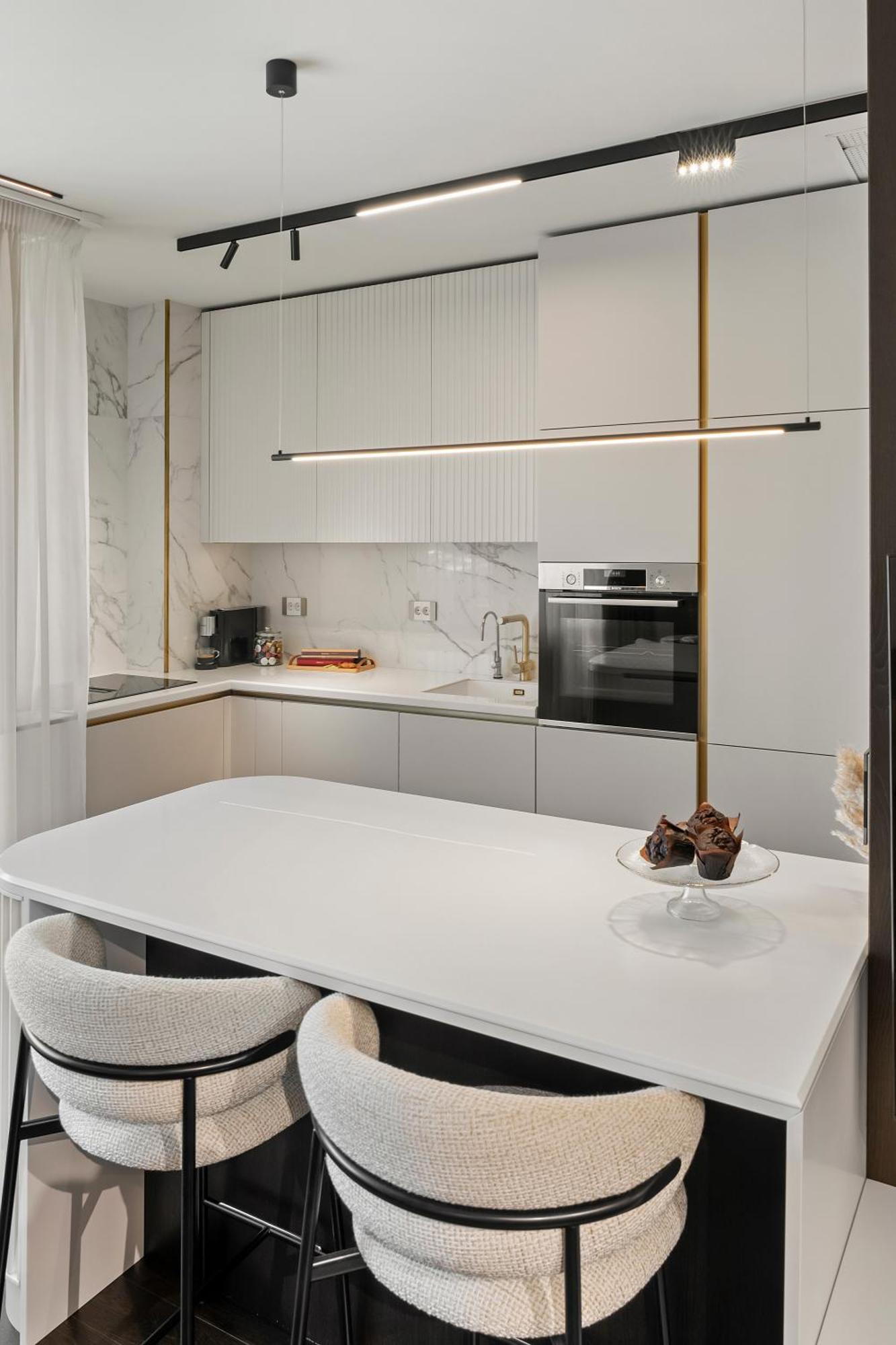 Apartment Mido Bird Luxury With Private Parking & Self Check-in *