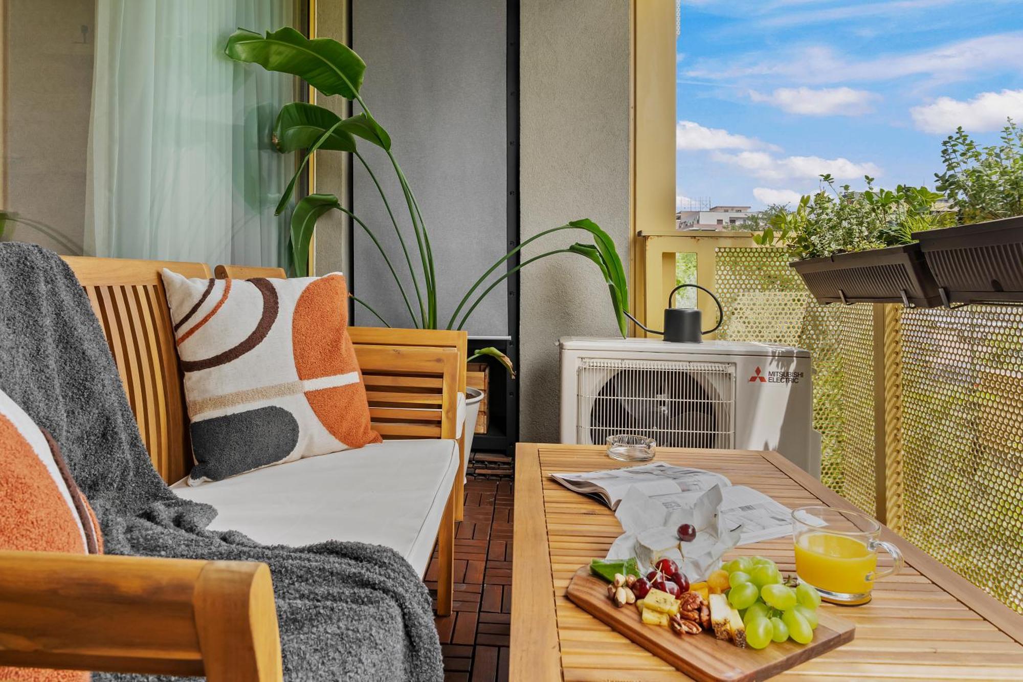 Apartment Mido Bird Luxury With Private Parking & Self Check-in