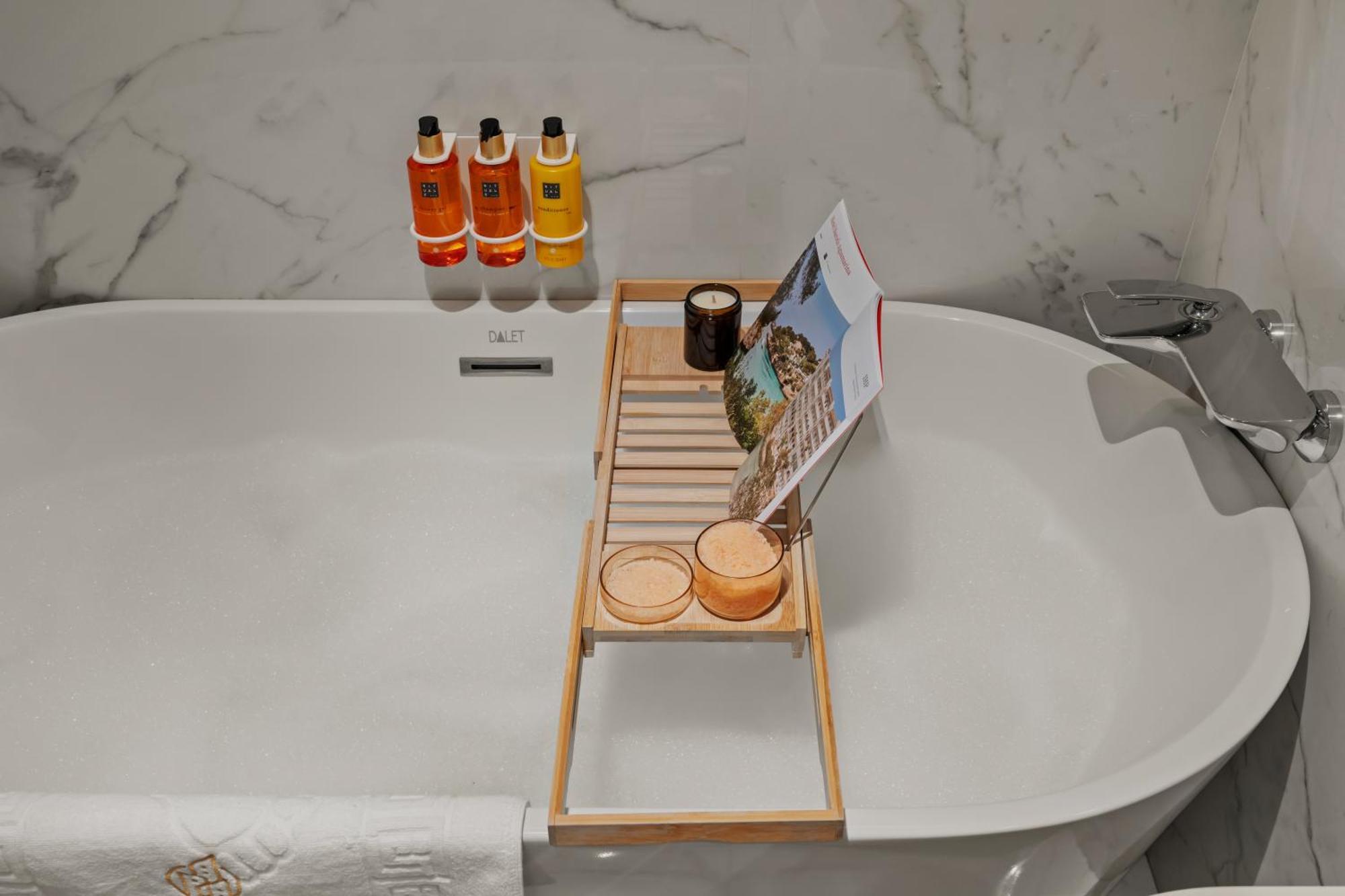 Mido Bird Luxury With Private Parking & Self Check-in Apartment